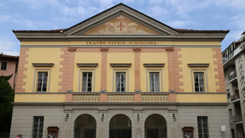 Storia del teatro giacosa